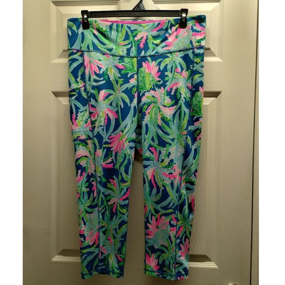 Lilly Pulitzer Pants - Lilly Pulitzer Size XXL UPF 50+ Weekender High-Rise Crop Legging Macaw Blue
